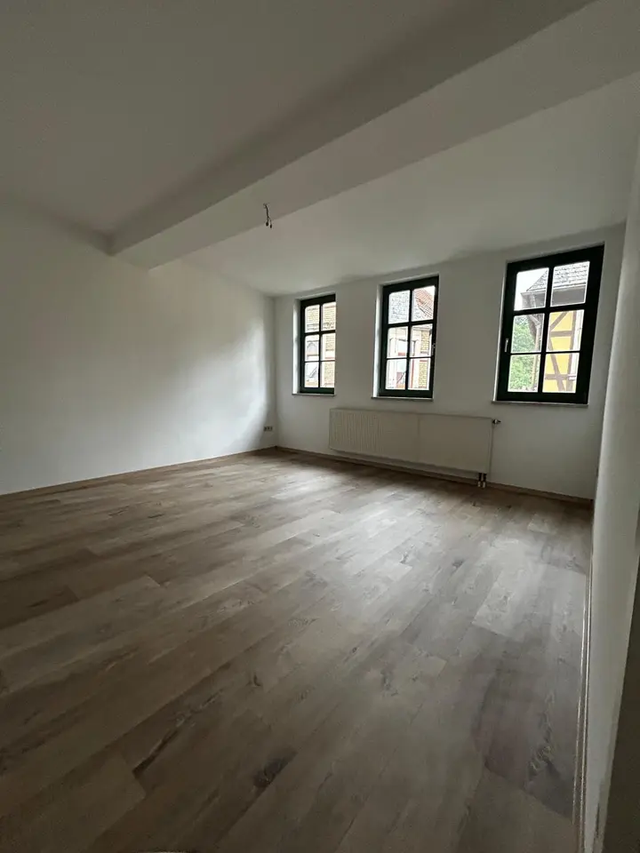 2 Zimmer Wohnung mit 80 m² in Schmalkalden – Bild 2