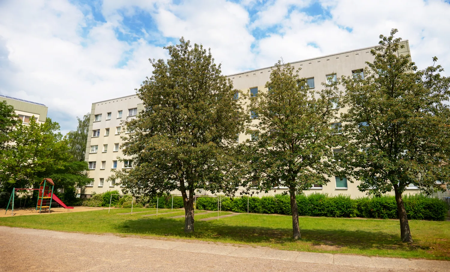 3 Zimmer Wohnung mit 63 m² in Neubrandenburg – Bild 2