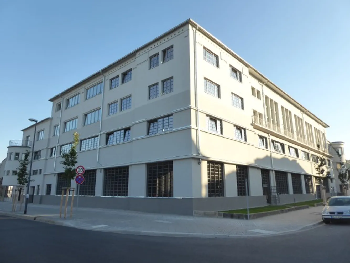 2 Zimmer Wohnung mit 68 m² in Dresden – Bild 1