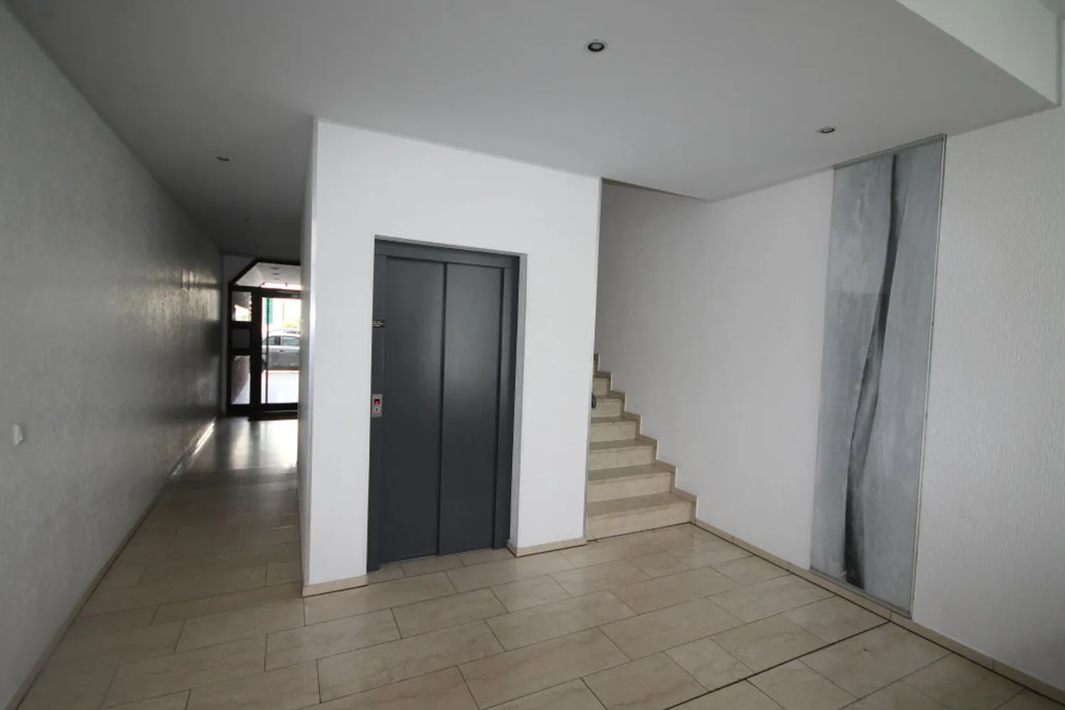 3 Zimmer Wohnung mit 100 m² in Düsseldorf – Bild 2
