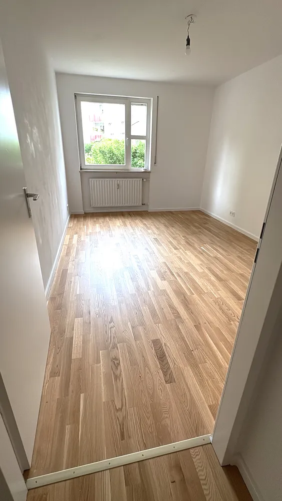 4 Zimmer Wohnung mit 87 m² in München – Bild 6