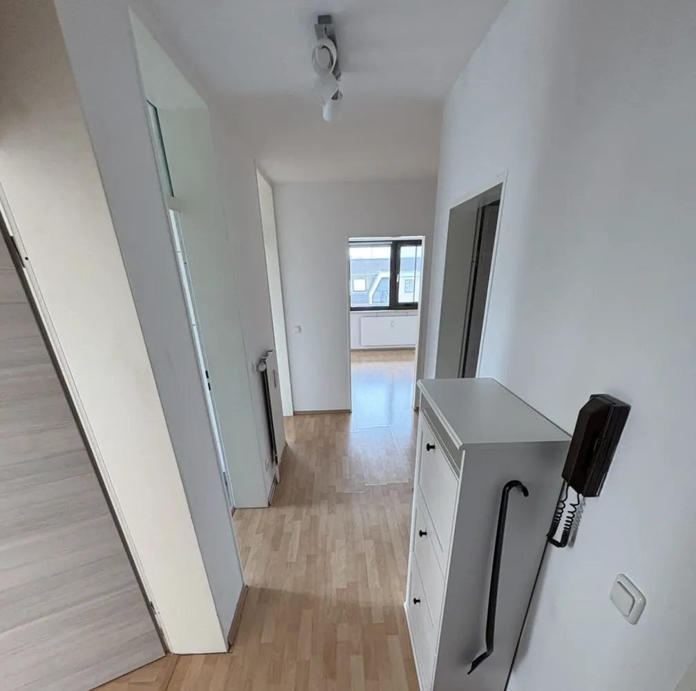 Shared room with 14 m² in Regensburg – Photo 2