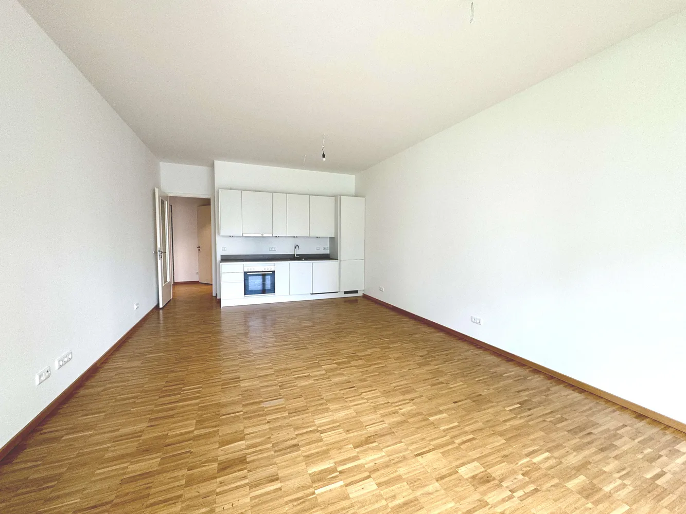 2 Zimmer Wohnung mit 70 m² in Berlin – Bild 1