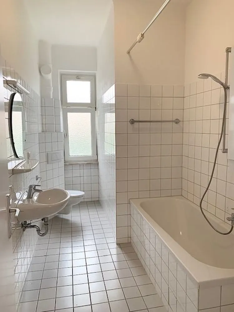 4 Zimmer Wohnung mit 122 m² in Zweibrücken – Bild 2
