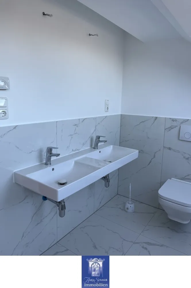 5 Zimmer Wohnung mit 120 m² in Dresden – Bild 8