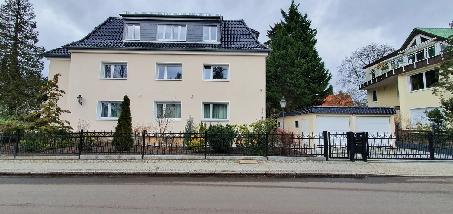 3 Zimmer Wohnung mit 103 m² in Berlin – Bild 1