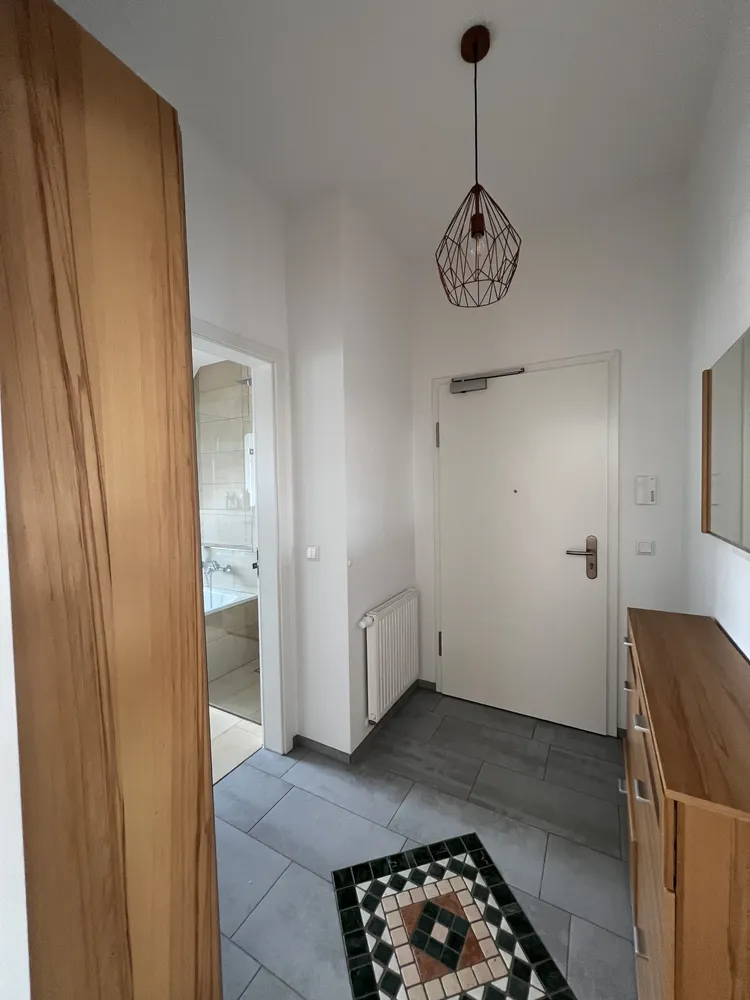 2 Zimmer Wohnung mit 72 m² in Nürnberg – Bild 2