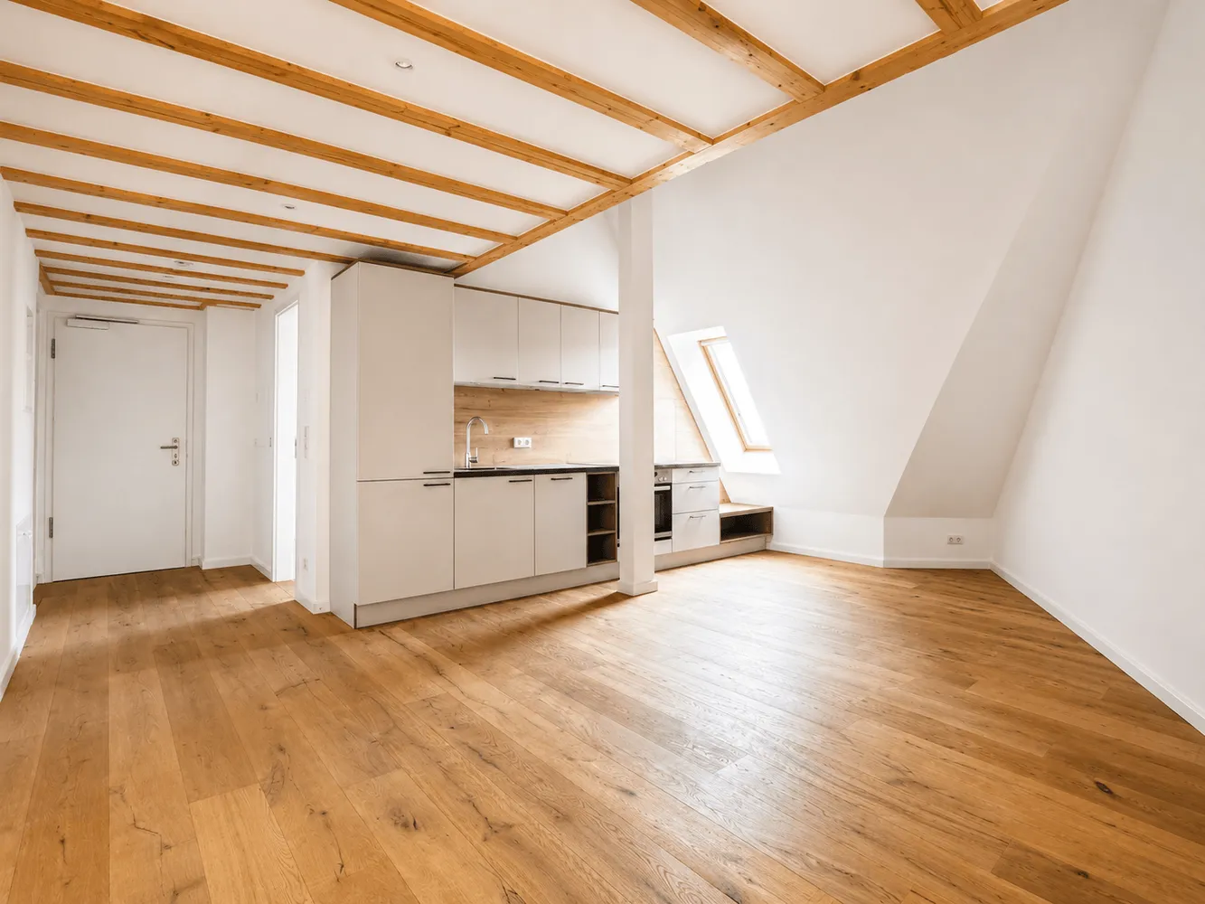 3 Zimmer Wohnung mit 113 m² in Berlin – Bild 3