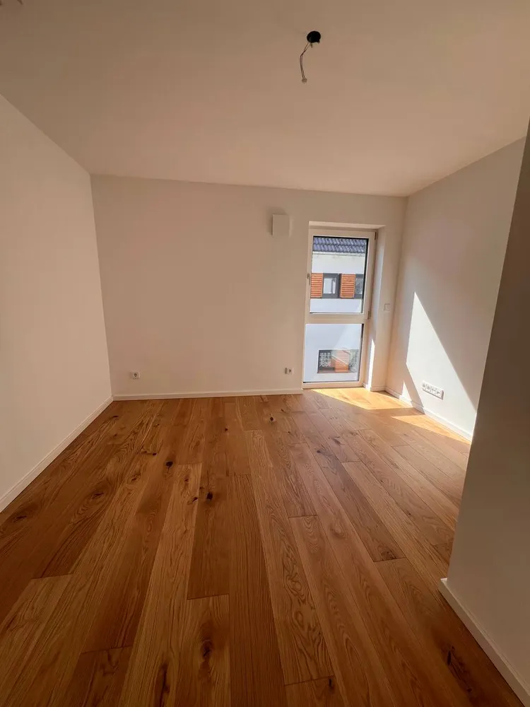 WG-Zimmer mit 12 m² in München – Bild 2