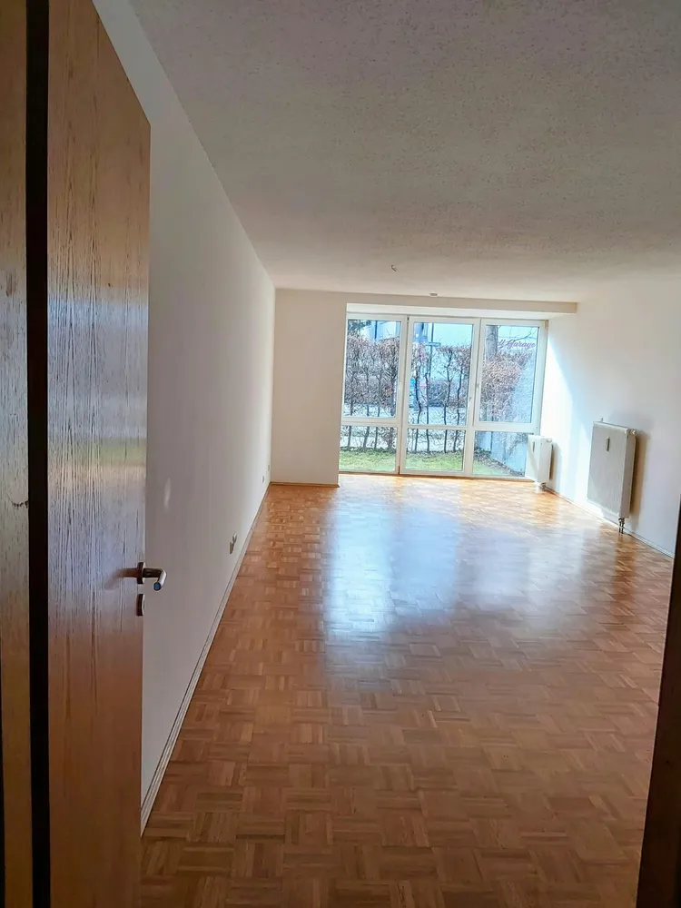 2 Zimmer Wohnung mit 68 m² in München – Bild 2