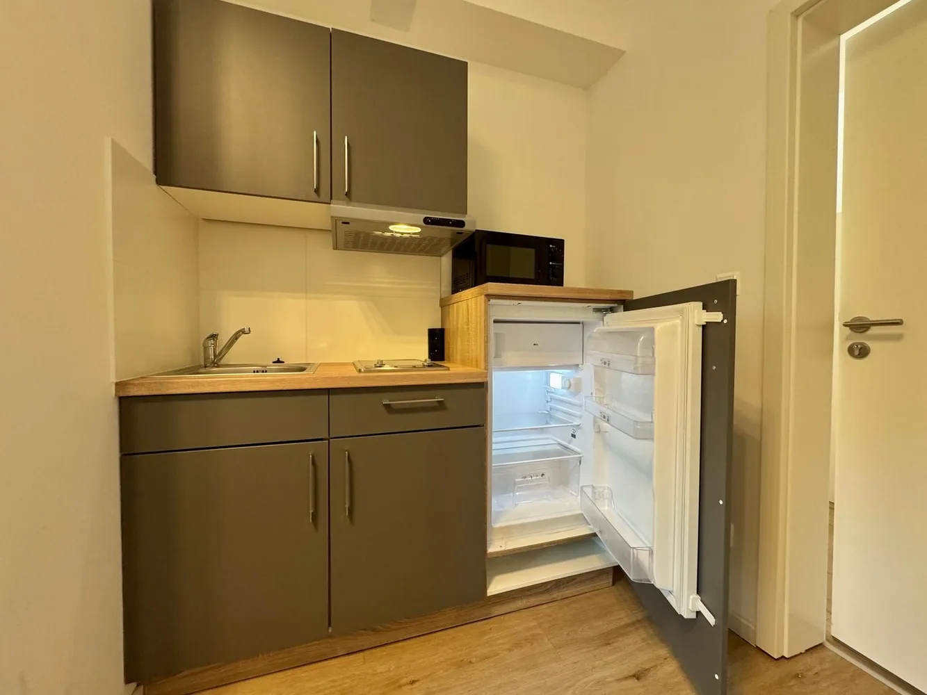 1 Zimmer Wohnung mit 20 m² in Karlsruhe – Bild 10