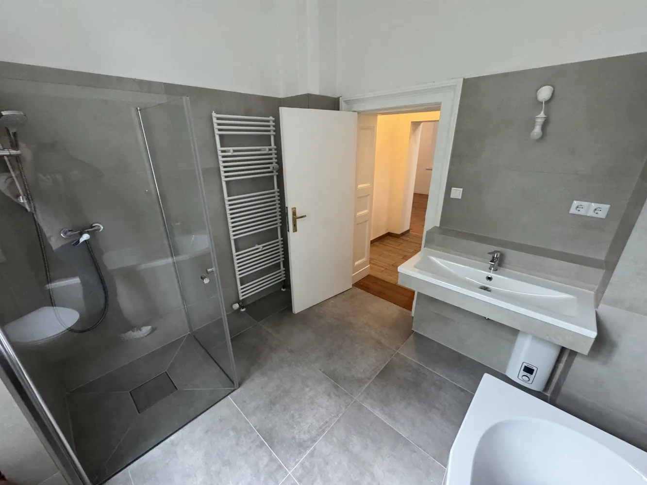 6 Zimmer Wohnung mit 203 m² in Berlin – Bild 9