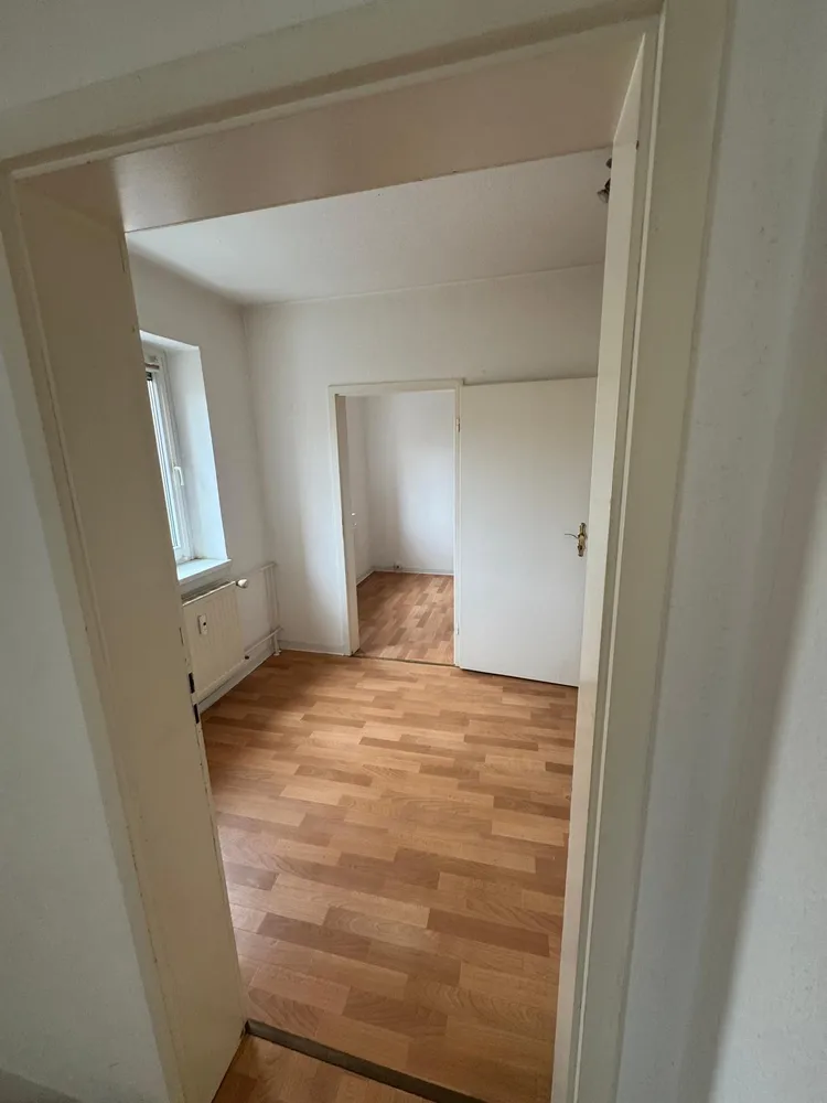 4 Zimmer Wohnung mit 93 m² in Schwerin – Bild 3