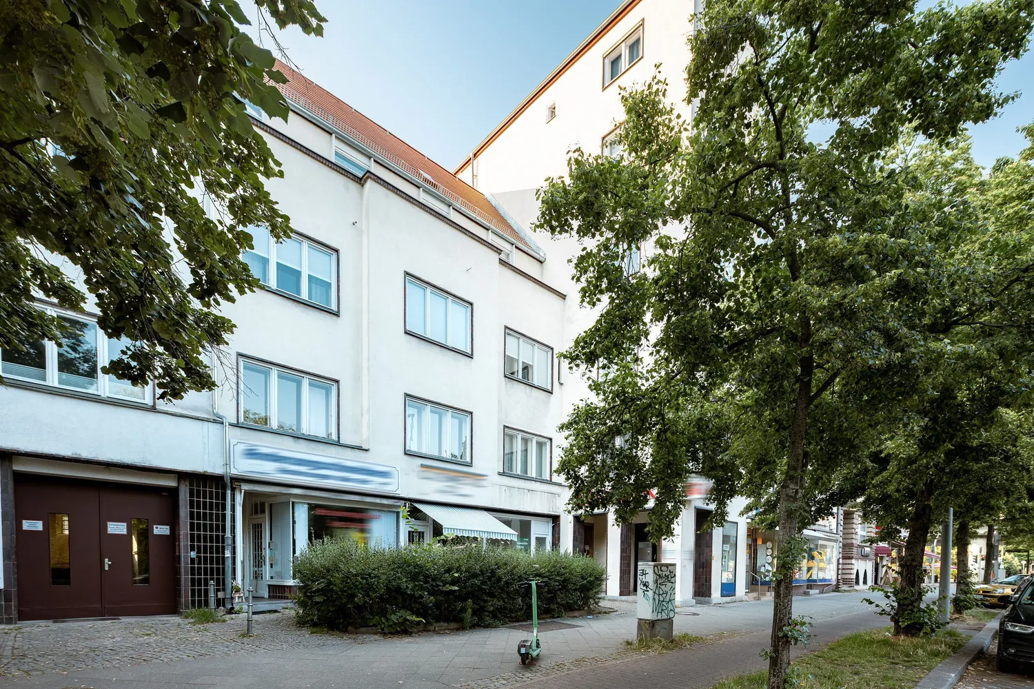4 Zimmer Wohnung mit 120 m² in Berlin – Bild 1