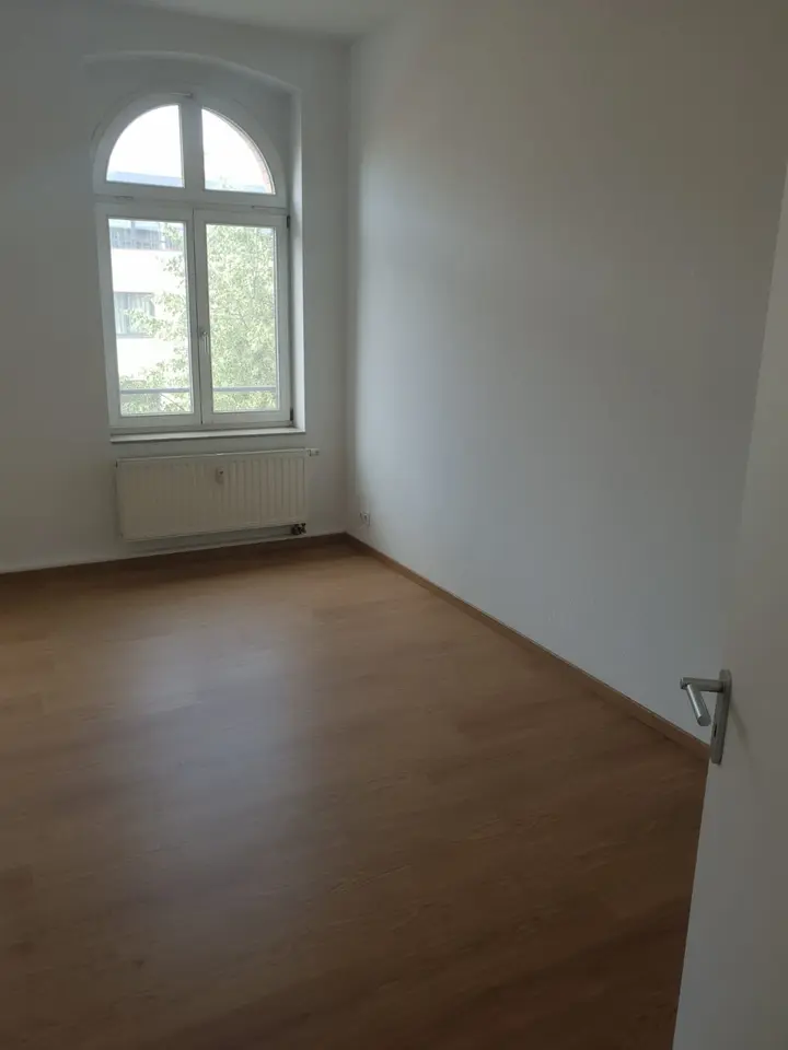 3 Zimmer Wohnung mit 63 m² in Halle (Saale) – Bild 3