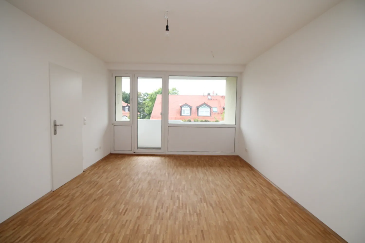 4 Zimmer Wohnung mit 88 m² in München – Bild 2