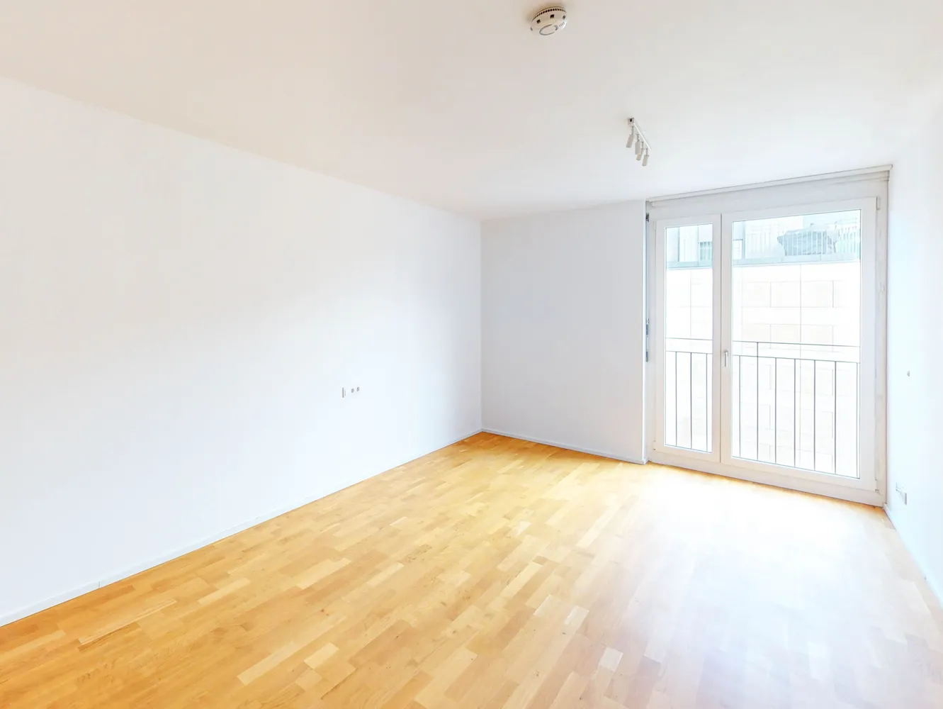 2 Zimmer Wohnung mit 83 m² in Stuttgart – Bild 7