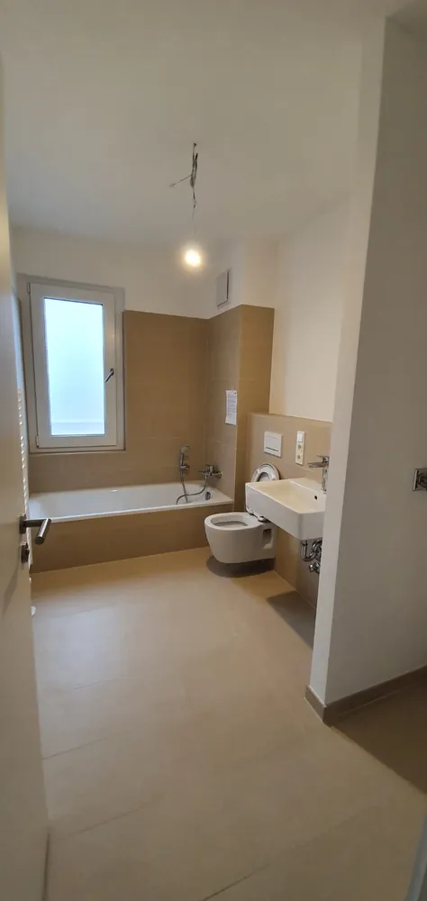 2 Zimmer Wohnung mit 70 m² in Wiesbaden – Bild 7