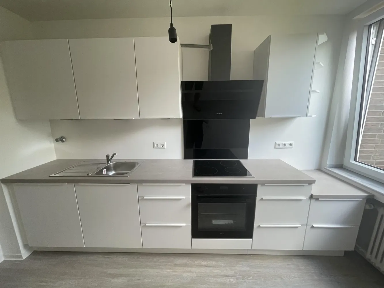 4 Zimmer Wohnung mit 100 m² in Düsseldorf – Bild 2