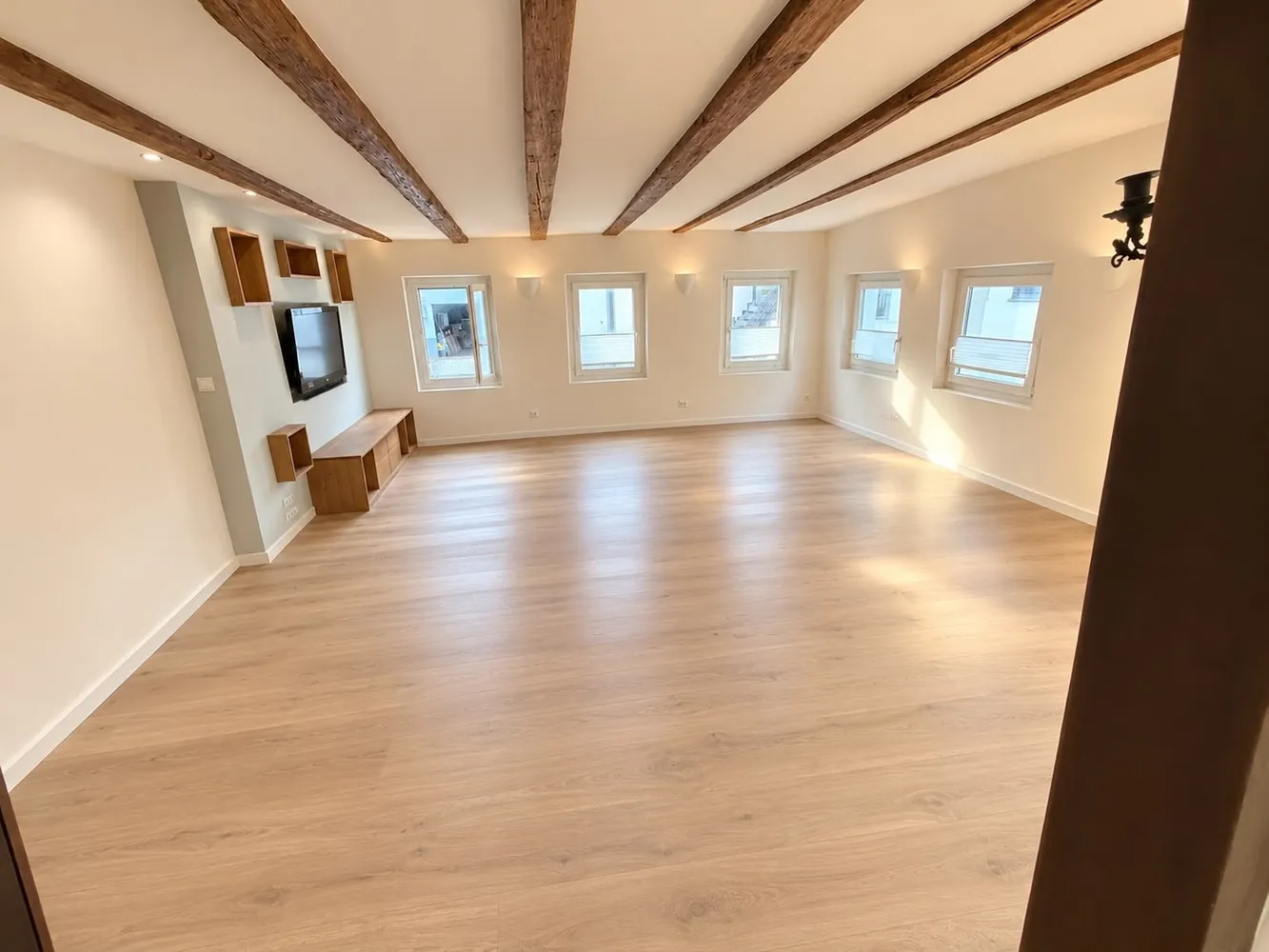 2 Zimmer Wohnung mit 64 m² in Stuttgart – Bild 1