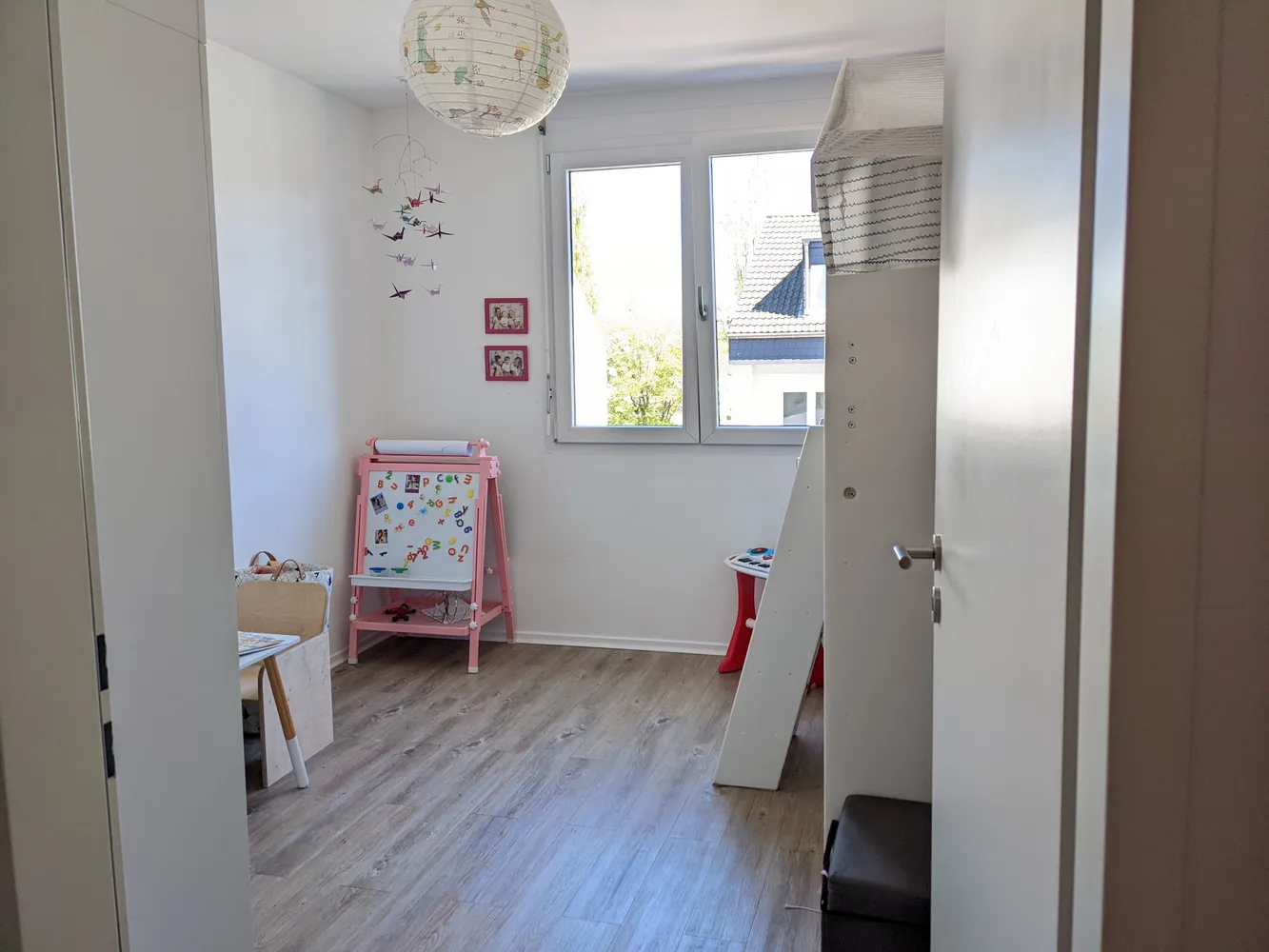 4 Zimmer Wohnung mit 107 m² in Düsseldorf – Bild 1