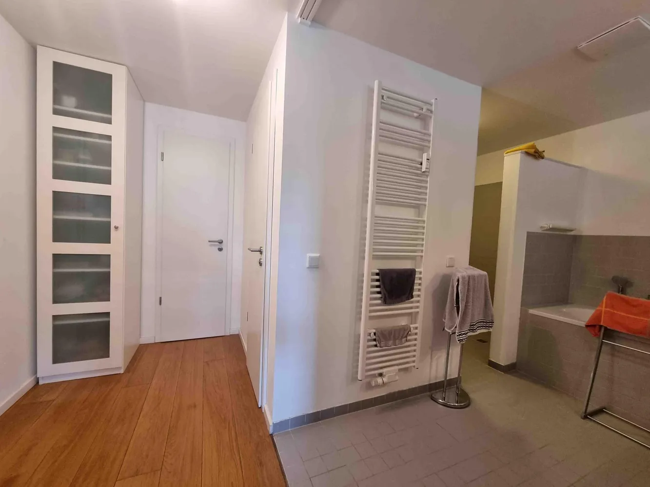 3 Zimmer Wohnung mit 135 m² in Düsseldorf – Bild 4
