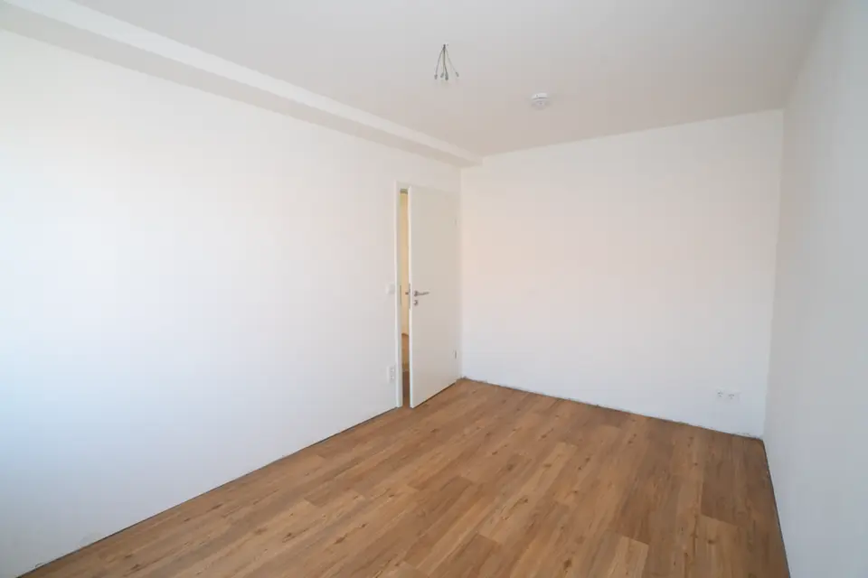 4 Zimmer Wohnung mit 92 m² in Altenburg – Bild 9