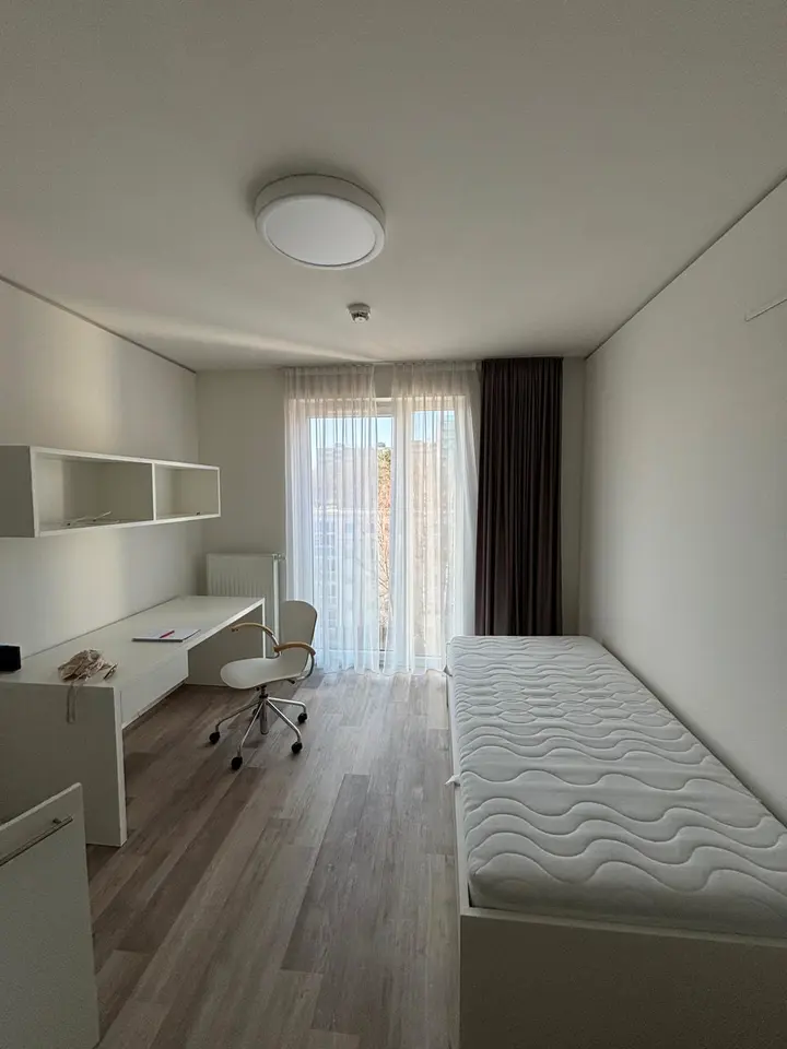 2 Zimmer Wohnung mit 150 m² in Wiesbaden – Bild 7