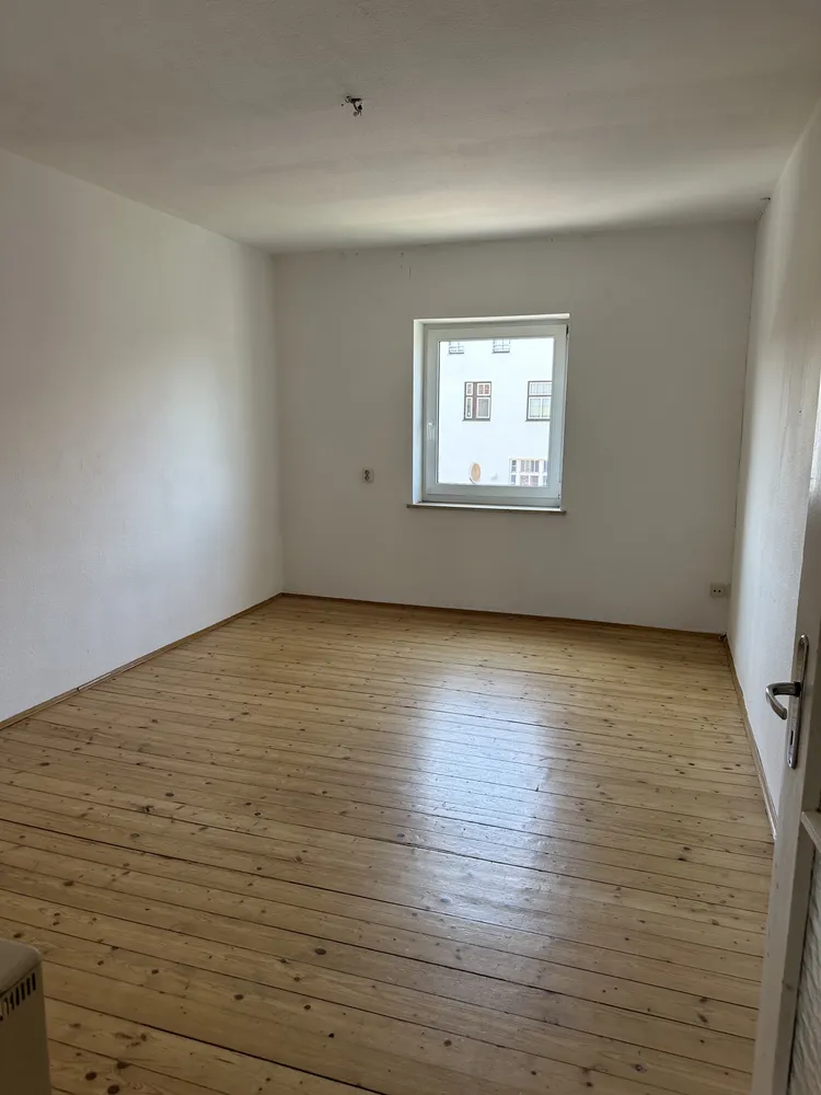 2 Zimmer Wohnung mit 72 m² in München – Bild 2