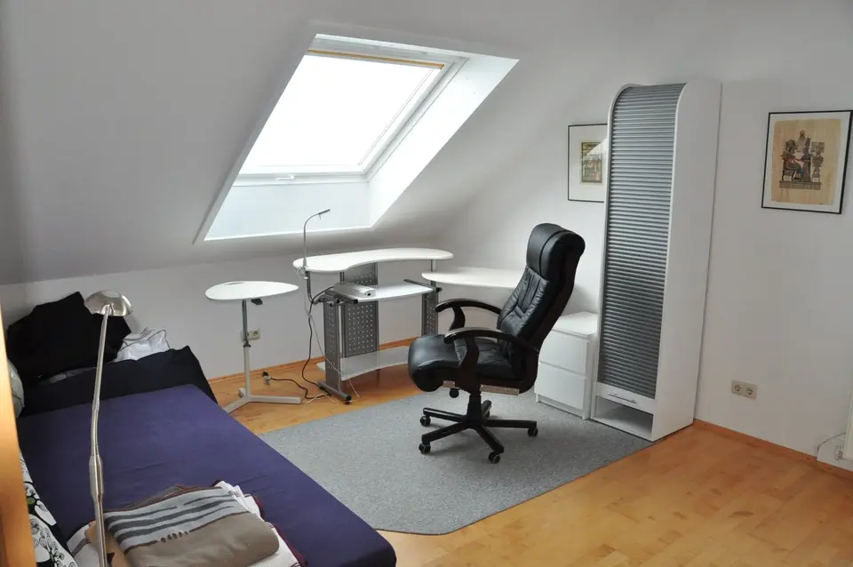 3 Zimmer Wohnung mit 90 m² in Bergisch Gladbach – Bild 6