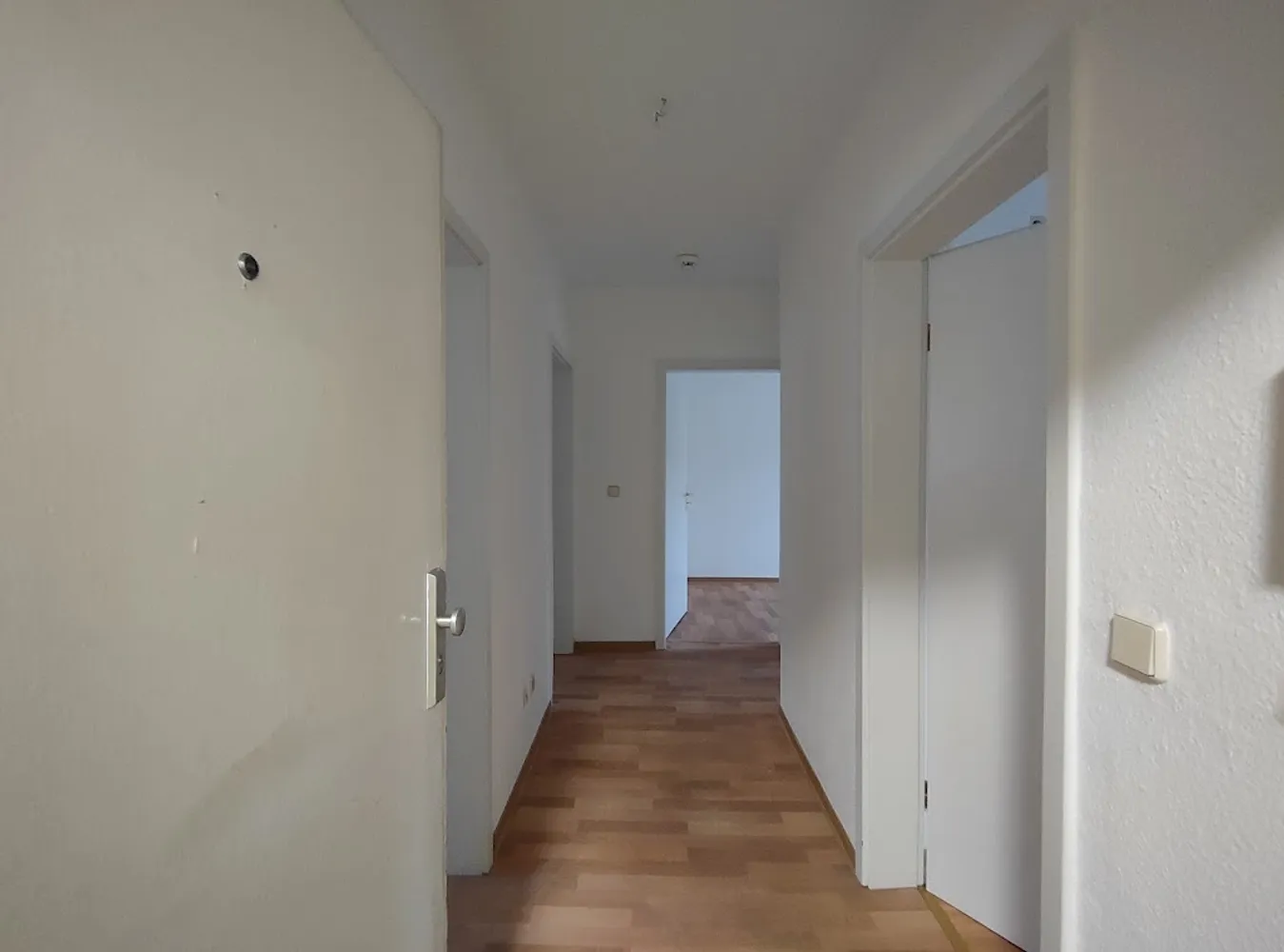 3 Zimmer Wohnung mit 54 m² in Halle (Saale) – Bild 2