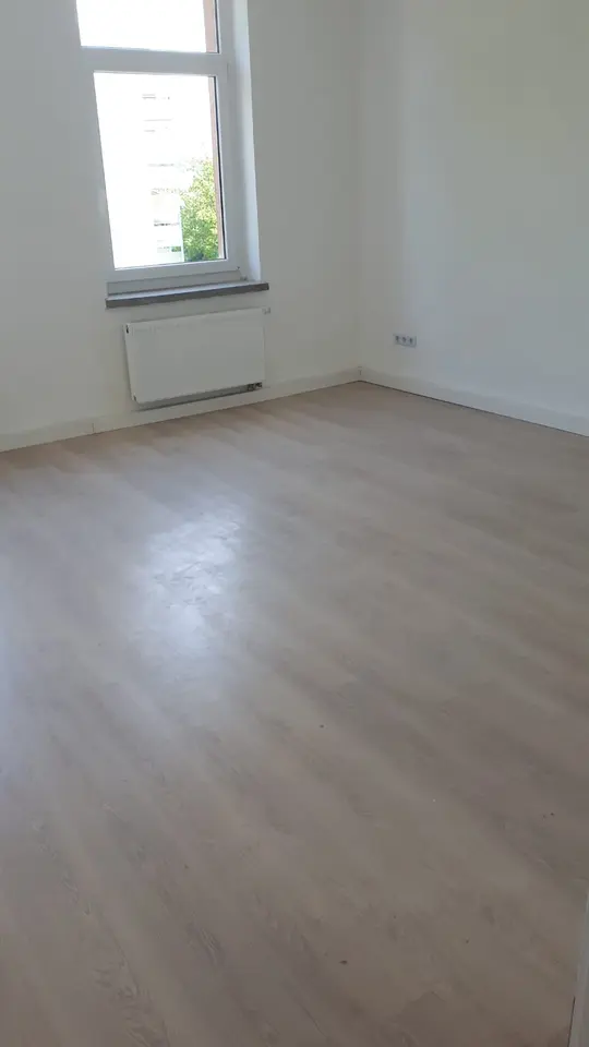 4 Zimmer Wohnung mit 108 m² in Plauen – Bild 9