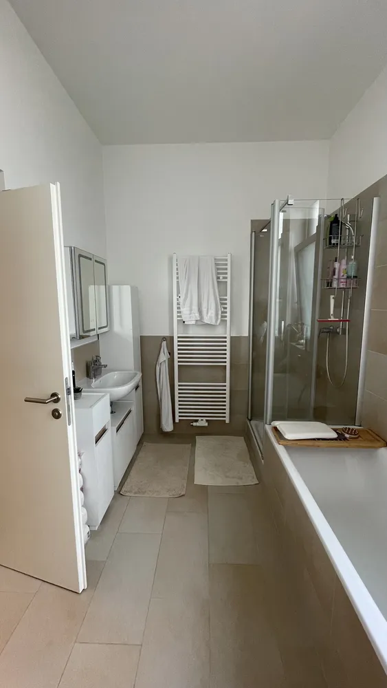 4 Zimmer Wohnung mit 127 m² in Wiesbaden – Bild 9