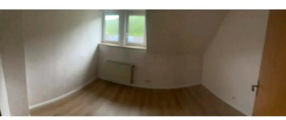 4 Zimmer Wohnung mit 80 m² in Siegen – Bild 2