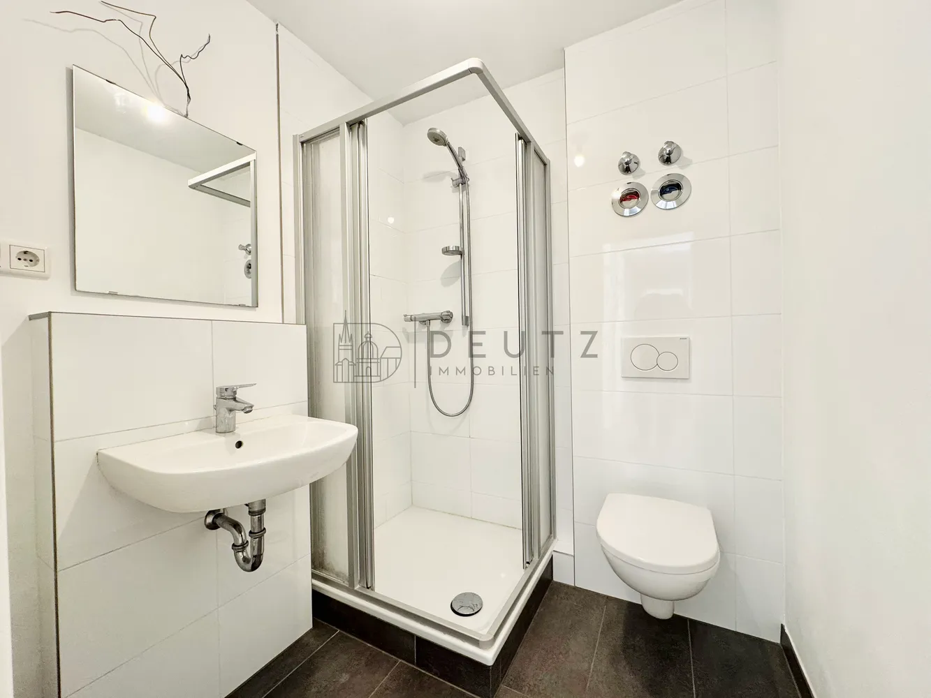 7 Zimmer Wohnung mit 154 m² in Aachen – Bild 11