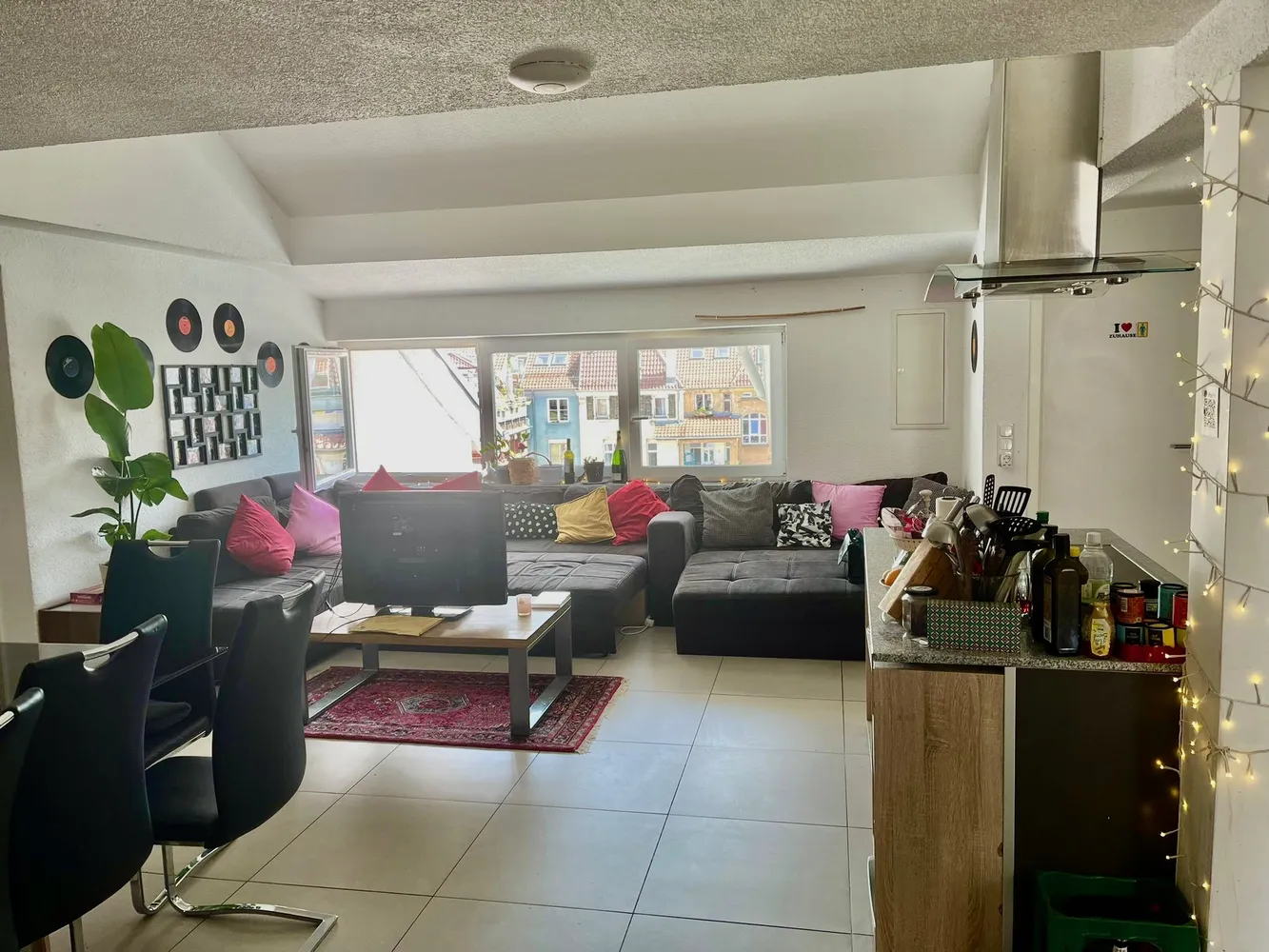 Shared room with 14 m² in Stuttgart – Photo 2