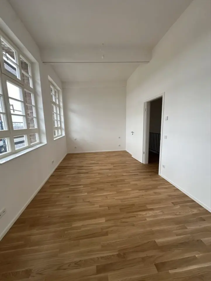 3 Zimmer Wohnung mit 115 m² in Solingen – Bild 1