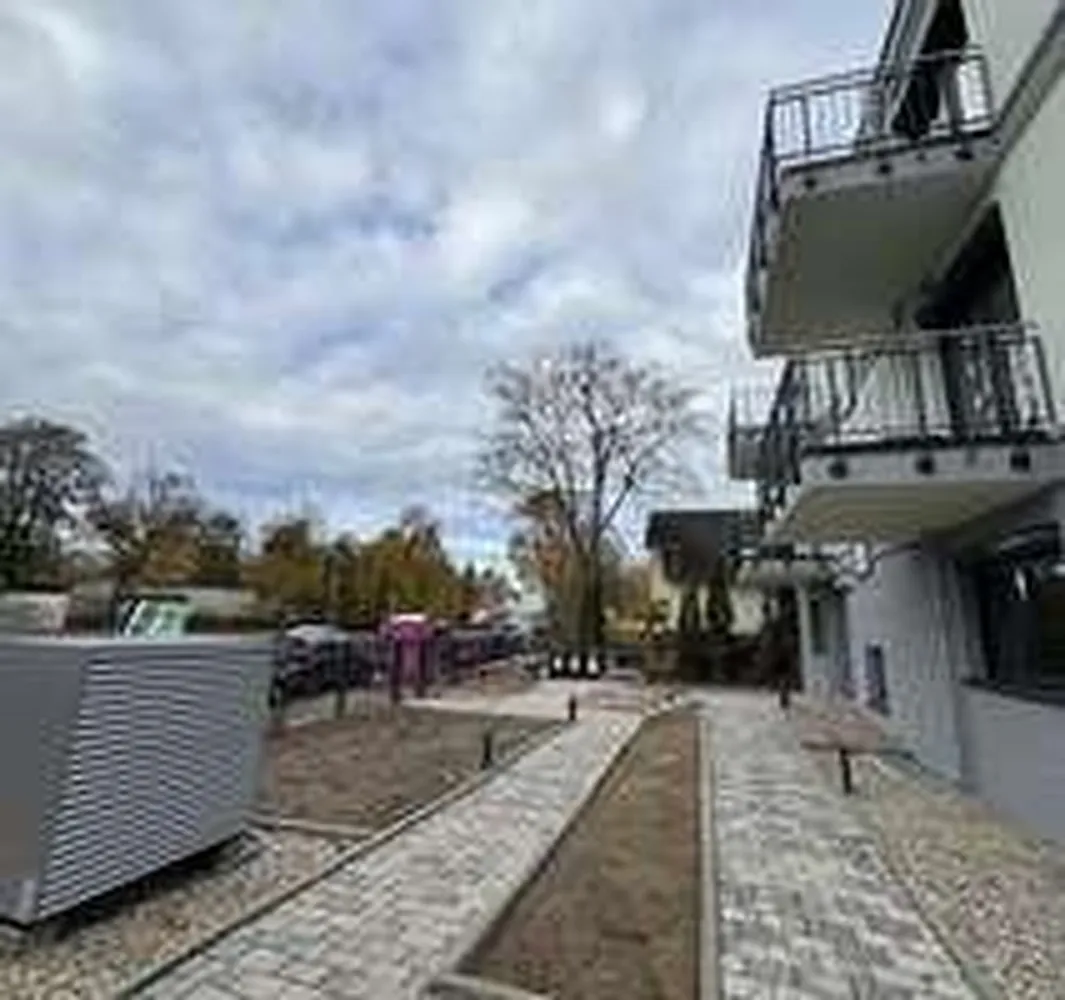 3 room apartment with 75 m² in Berlin – Photo 12