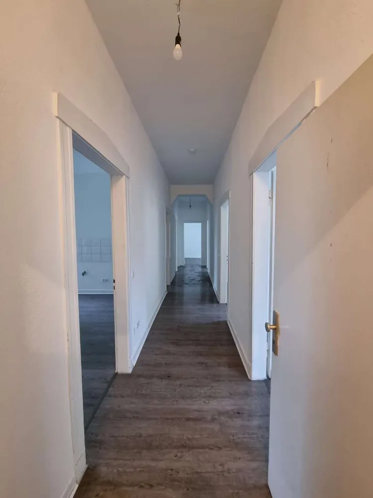 5 Zimmer Wohnung mit 145 m² in Duisburg – Bild 4
