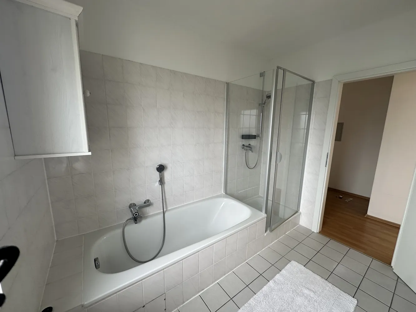 2 Zimmer Wohnung mit 75 m² in Frankfurt am Main – Bild 6