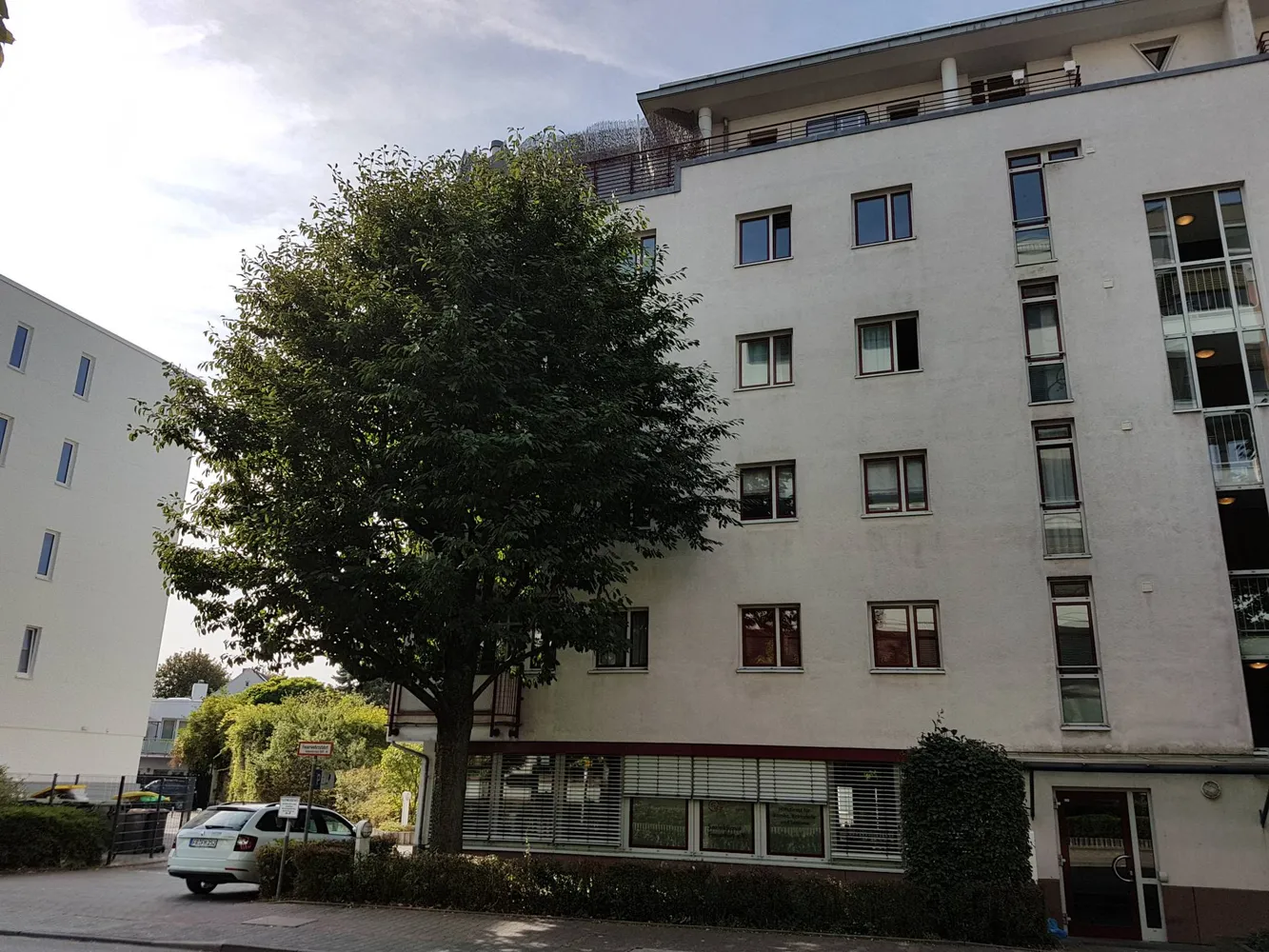 1 Zimmer Wohnung mit 49 m² in Frankfurt am Main – Bild 11