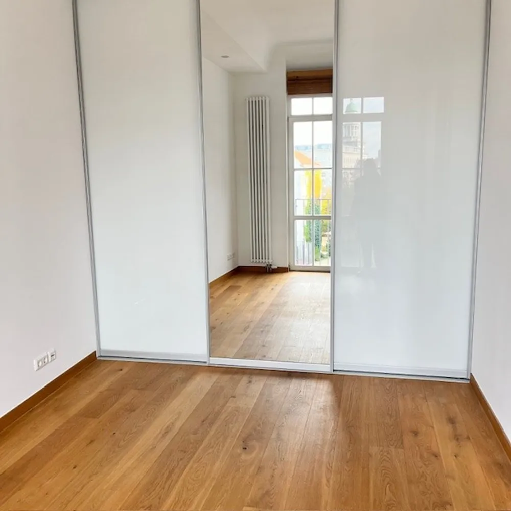 3 Zimmer Wohnung mit 96 m² in Berlin – Bild 2