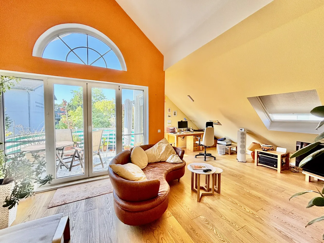 2 Zimmer Wohnung mit 65 m² in Wiesbaden – Bild 1