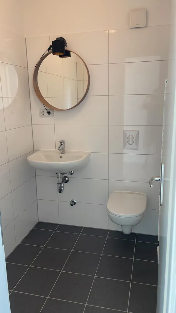 2 Zimmer Wohnung mit 77 m² in Berlin – Bild 10