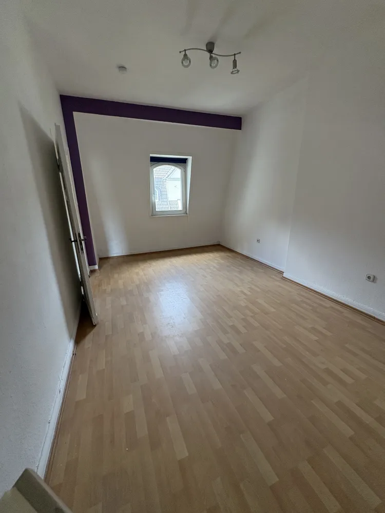 2 Zimmer Wohnung mit 68 m² in Krefeld – Bild 2
