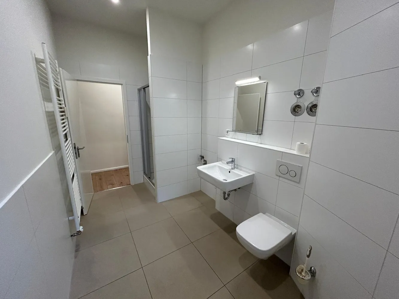 2 room apartment with 60 m² in Berlin – Photo 9