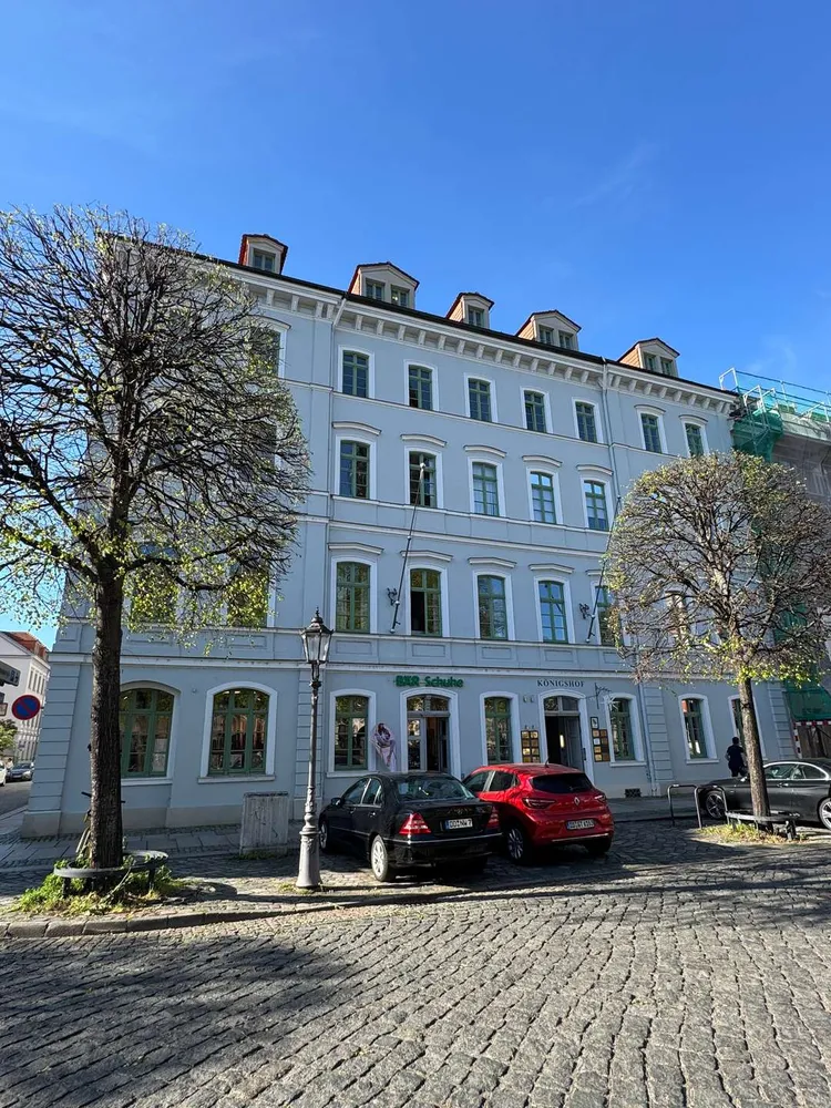 6 room apartment with 125 m² in Dresden – Photo 2