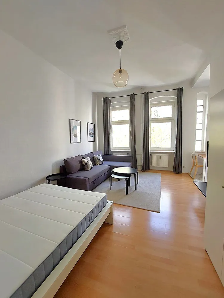 1 Zimmer Wohnung mit 35 m² in Berlin – Bild 8