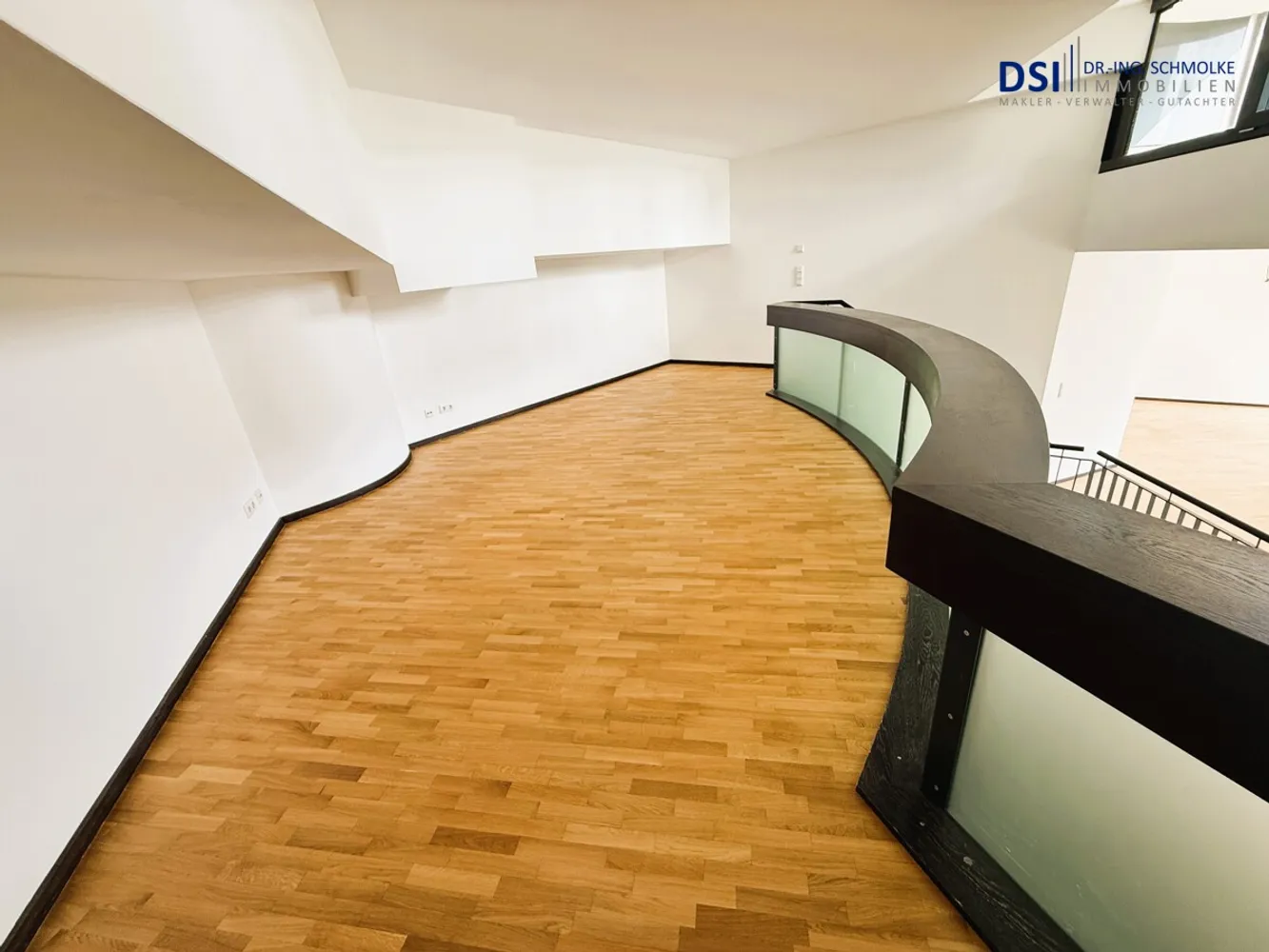 1 Zimmer Wohnung mit 117 m² in Köln – Bild 5
