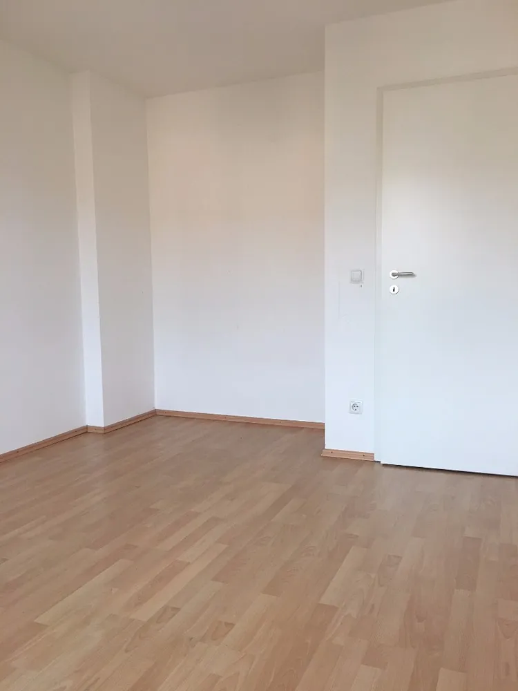3 Zimmer Wohnung mit 82 m² in München – Bild 4